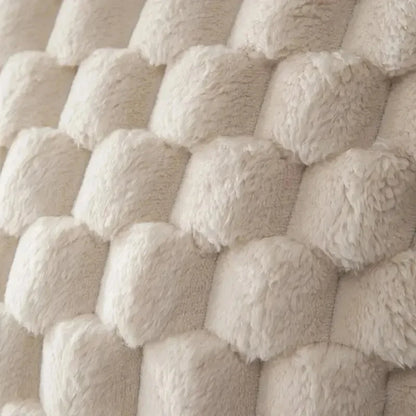 1pcs Pineapple Grid Turtle Pattern 3D Soft Plush Throw Pillowcase,Cream White For Living Room Sofa Bedroom Home Room Decor